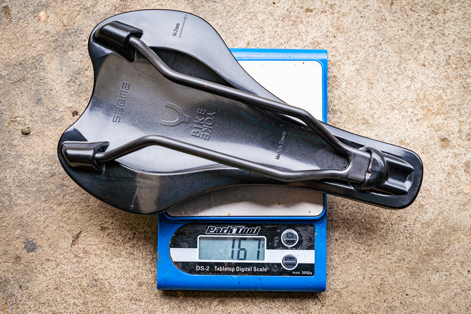 BikeYoke Sagma Lite Carbon - 169g lightweight mountain bike
